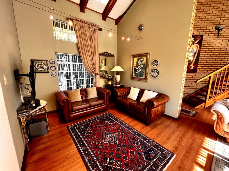 4 Bedroom Property for Sale in Van Der Hoff Park North West